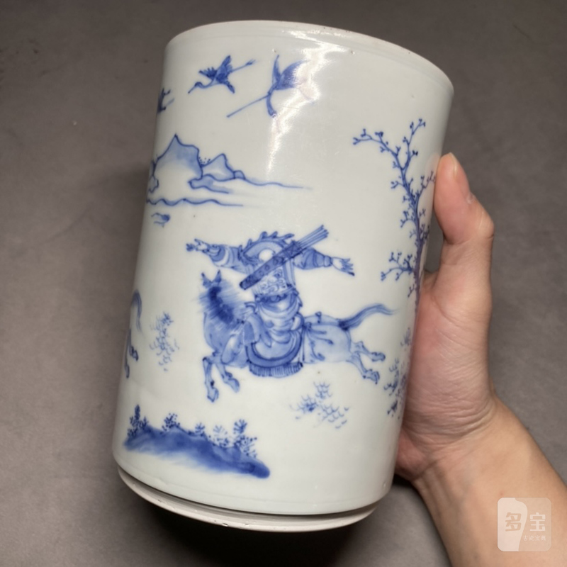 明崇祯 青花羌胡出猎图笔筒 - 图6